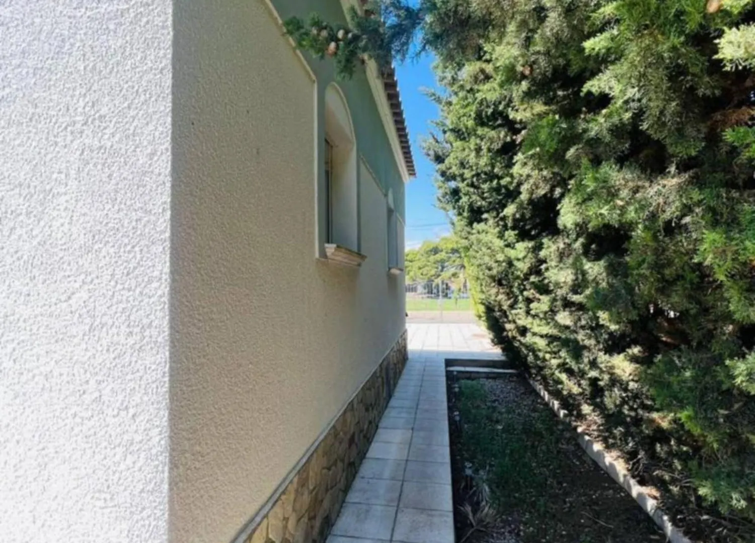 Holiday home Casa Con Piscina Y Amarre Soleada Villa Empuriabrava