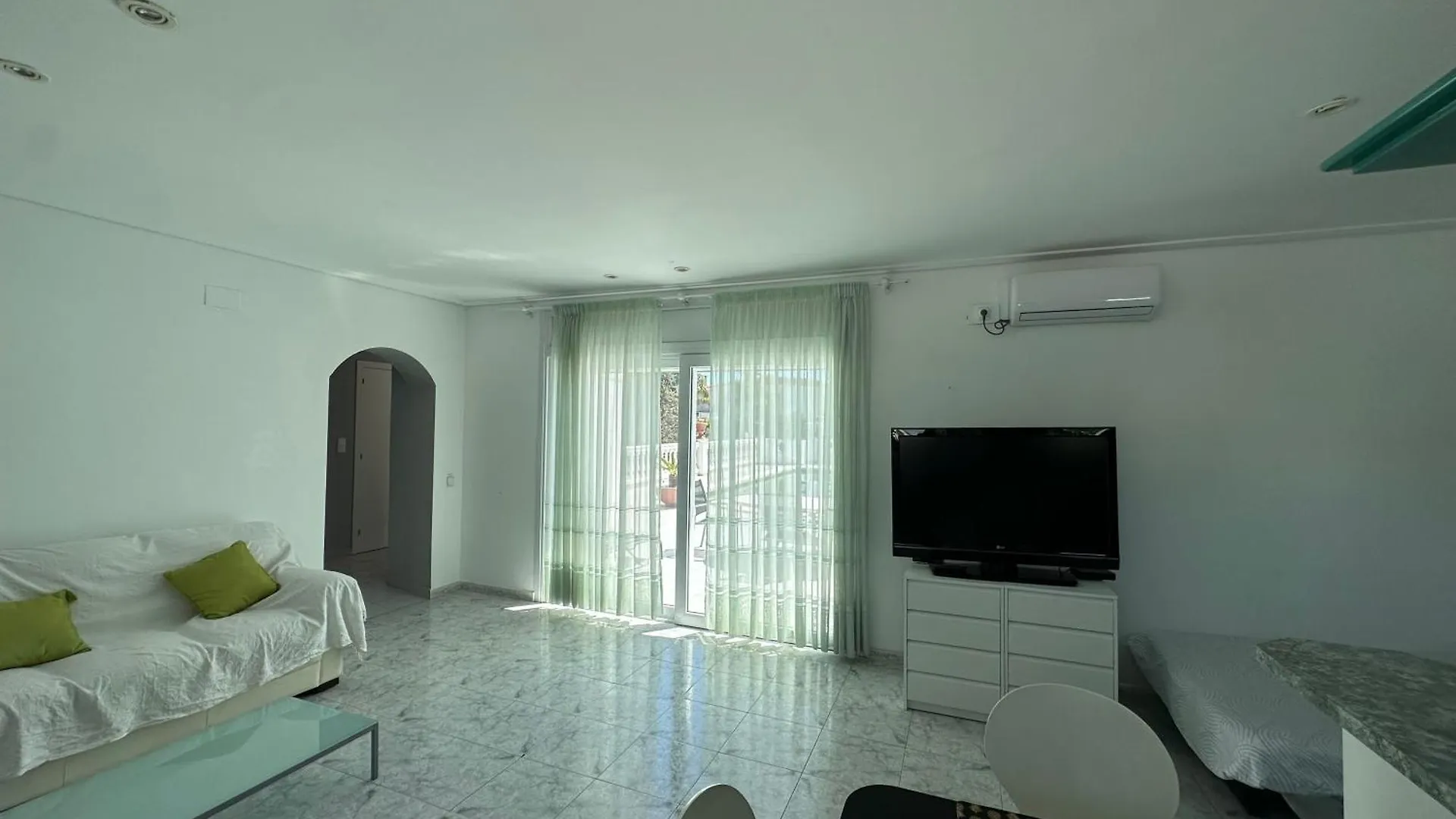 Holiday home Casa Con Piscina Y Amarre Soleada Villa Empuriabrava Spain